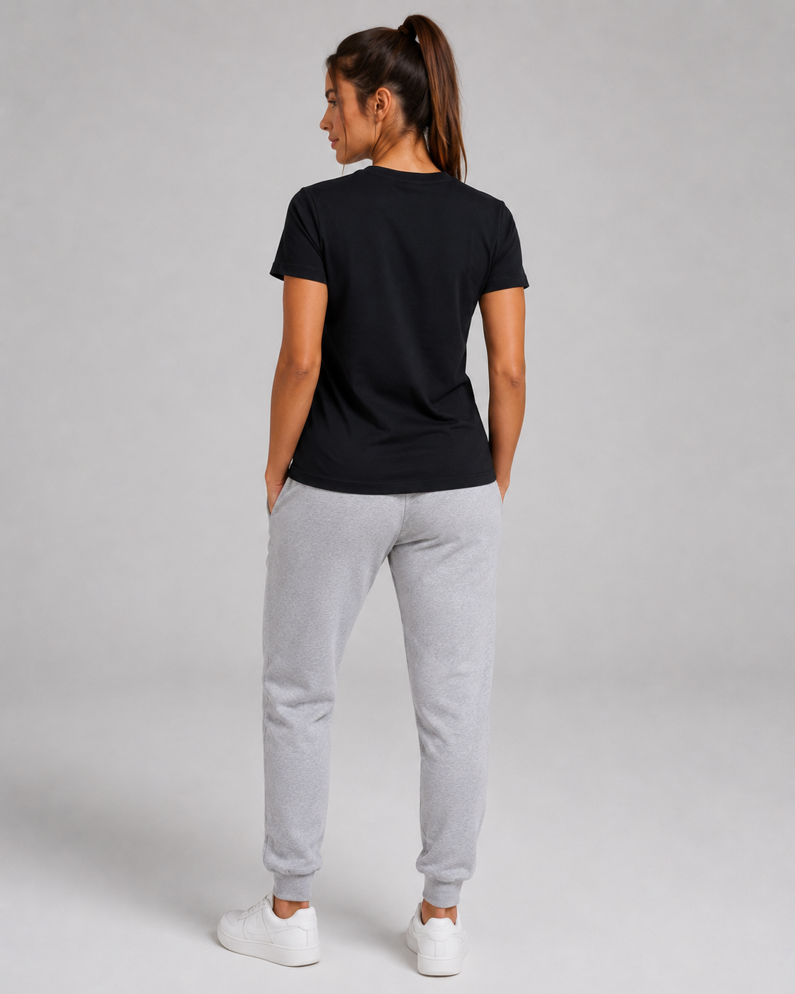 Women’s Levels Signature Embroidered Casual Tee – Black